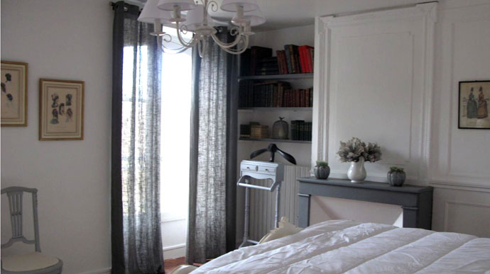 Domaine du Ru - Holiday Home to Rent Seine et Marne, Paris, France